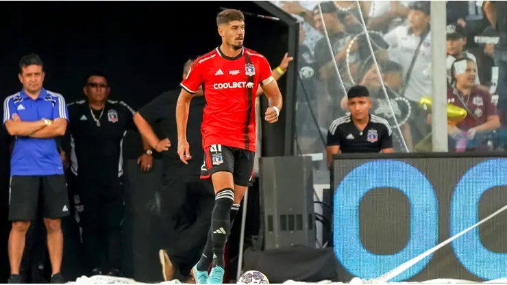 Matías de los Santos vive días claves para su futuro en Colo Colo.