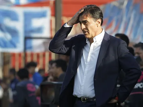 Quinteros juega al misterio en la delantera de Colo Colo