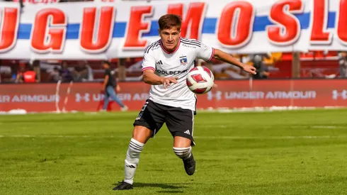 Leonardo Gil deja a Colo Colo con diez en cancha.