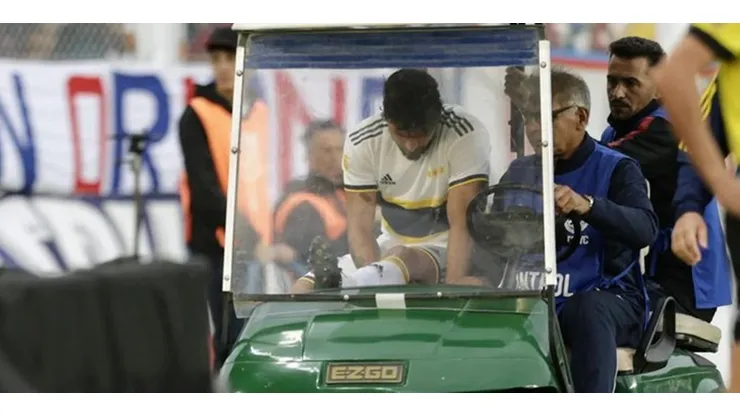 Refuerzo estrella de Boca se lesiona y es duda para el partido con Colo Colo.