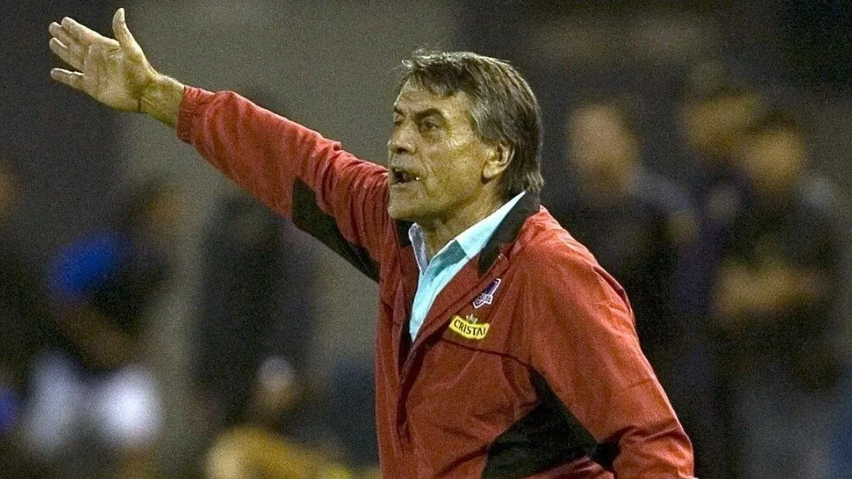 Hugo Tocalli en Colo Colo. Crédito: Archivo