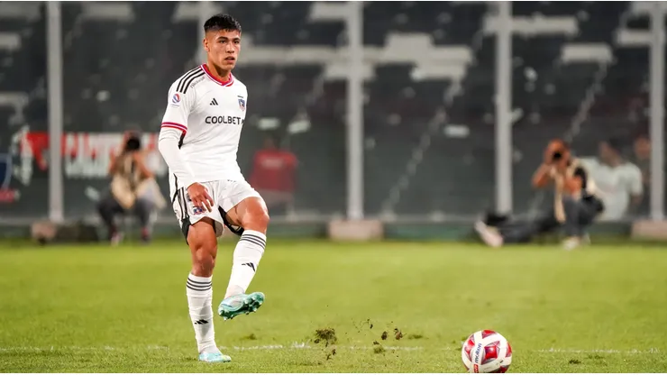 Pedro Navarro aprobó en el partido de Colo Colo ante Santiago City.