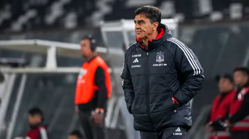 Alfredo Stöhwing pone en duda la llegada de refuerzos a Colo Colo