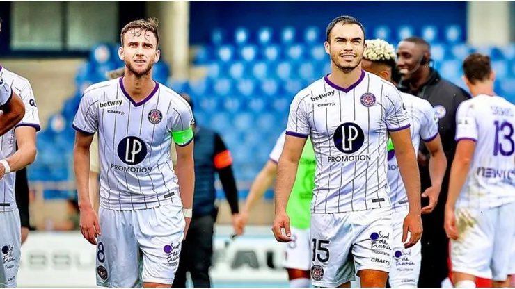 Gabriel Suazo puede reemplazar a Van den Boomen como capitán del Toulouse.