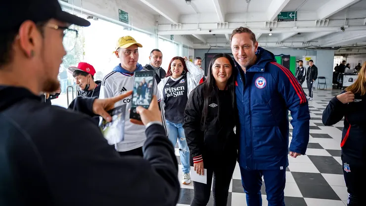 Luis Mena vuelve al Monumental como DT de La Roja Femenina