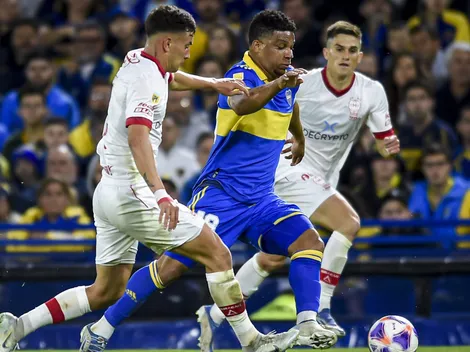 Lateral derecho pretendido en Macul se acerca a rival de Colo Colo