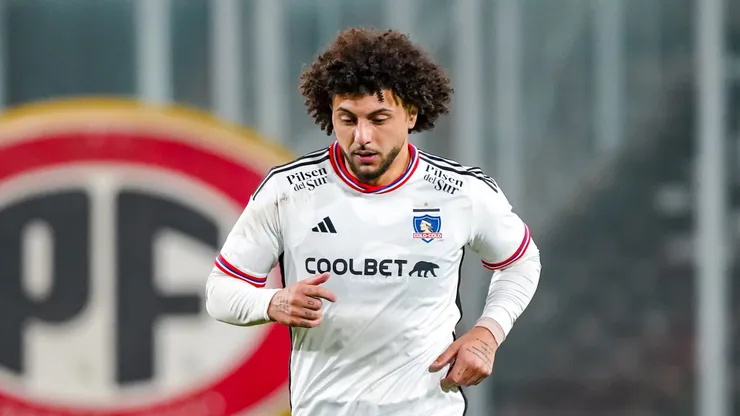 Maximiliano Falcón deja en suspenso su futuro en Colo Colo.