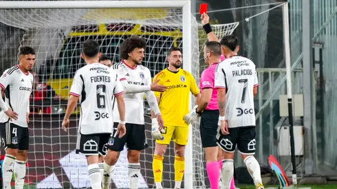 Falcón recibió tarjeta roja ante Curicó luego de que una jugada sea revisada en el VAR