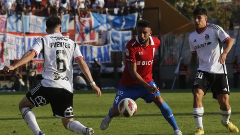 Quinteros no le cierra la puerta a Isla en Colo Colo.