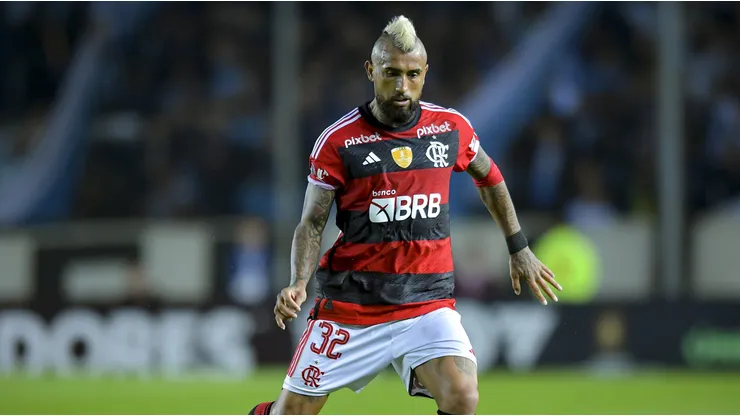 Vidal no habla de su futuro y solo piensa en ser campeón con Flamengo.