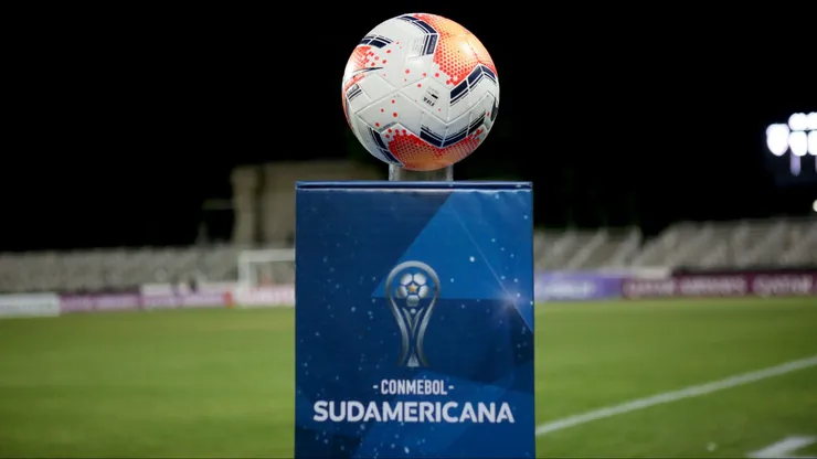 Colo Colo jugará ante América Mineiro por Copa Sudamericana.
