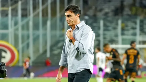 Los meses más complicados para Gustavo Quinteros en Colo Colo.