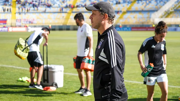 Mena se refirió a un posible futuro como DT de Colo Colo.