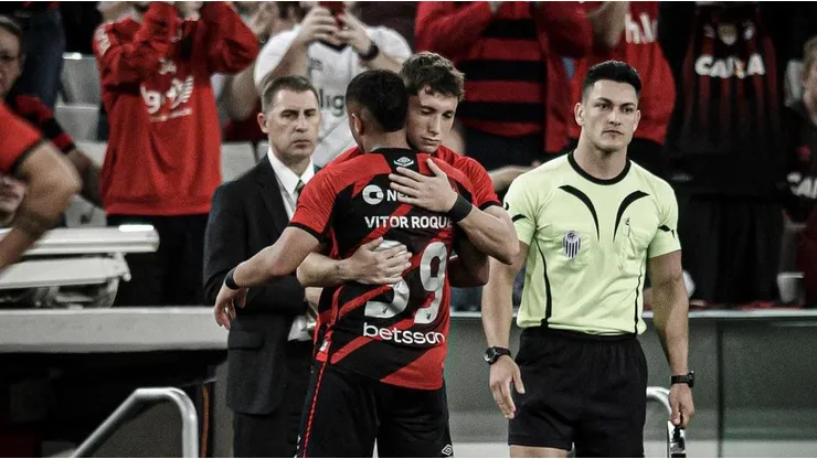 Arriagada vuelve a jugar después de tres meses en el Paranaense.