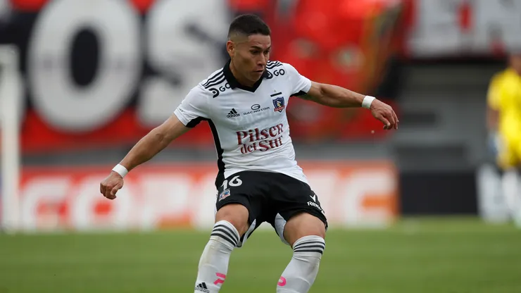¿Cómo es el contrato de Opazo en Colo Colo?
