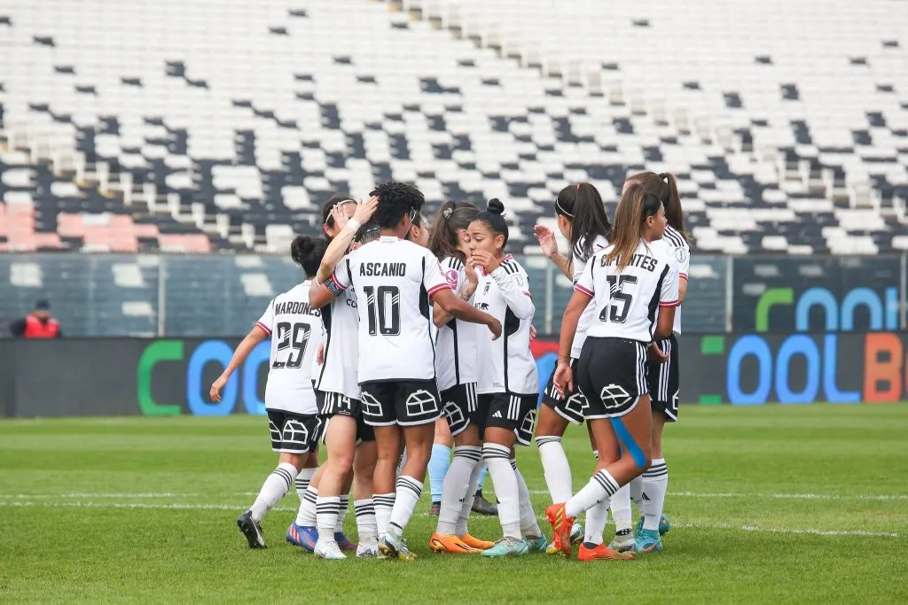 Colo Colo Femenino en el estadio Monumental. Crédito: Colo Colo
