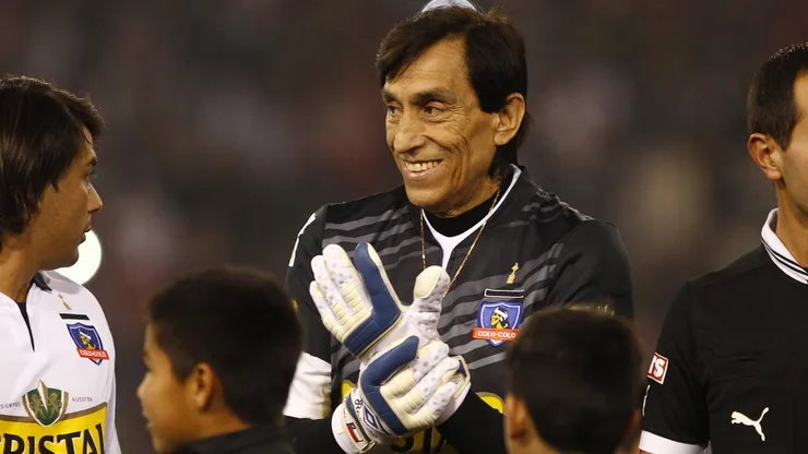 El Cóndor salió en defensa de Claudio Bravo.