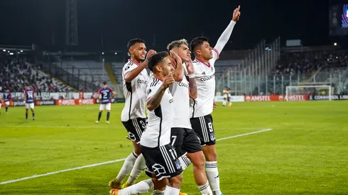 Esteban Paredes espera que Colo Colo pueda pasar en Copa Libertadores.