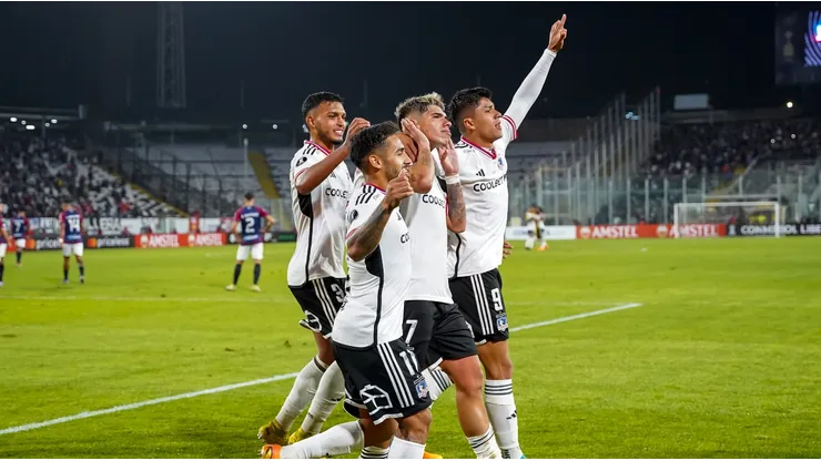 Esteban Paredes espera que Colo Colo pueda pasar en Copa Libertadores.