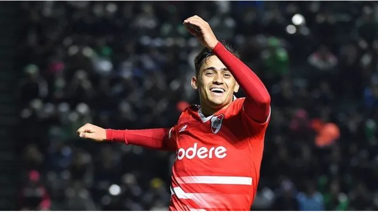 Pablo Solari es figura en Argentina