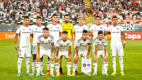 Juveniles albos recibieron un consejo del goleador Humberto Suazo.