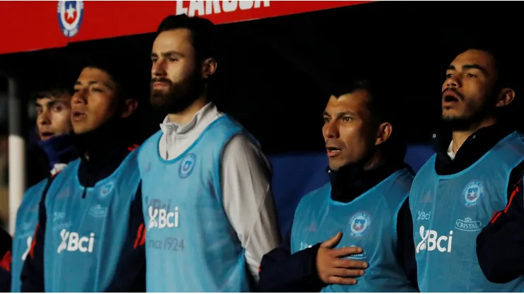 Gary Medel y Ben Brereton desataron las risas en el himno de Chile.