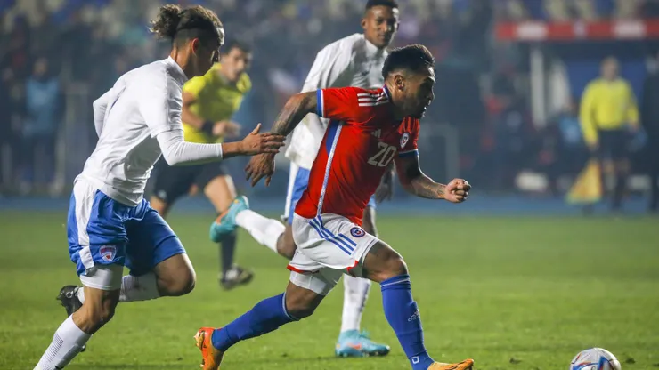 Eduardo Berizzo elogia a Marcos Bolados tras el triunfo ante Cuba.