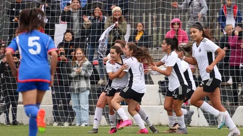 Hija de Carlos Muñoz lidera clasificación de Colo Colo FEM a la final.