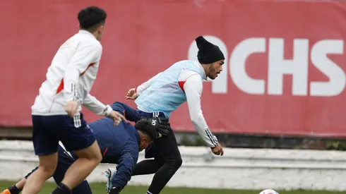 Suazo se reencuentra con ex compañeros y palanquea a Cortés.