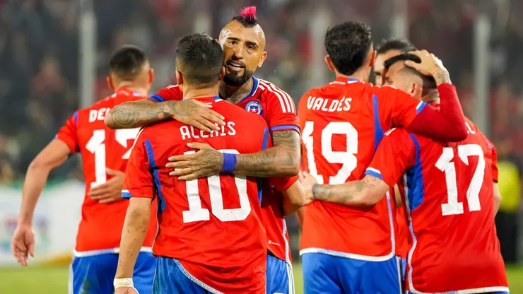 Alexis y Vidal lideran la nómina de la selección chilena
