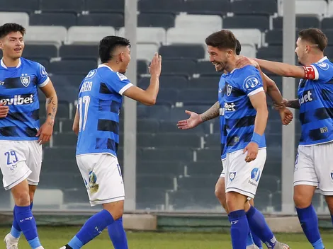 Balde de agua fría: Felipe Loyola abre la cuenta para Huachipato