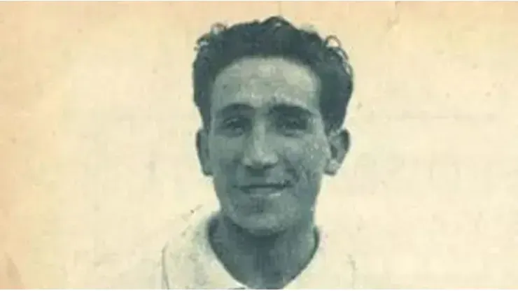 CSD Colo Colo conmemora el natalicio de David Arellano.
