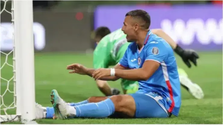 El oscuro futuro del ex Colo Colo, Iván Morales.