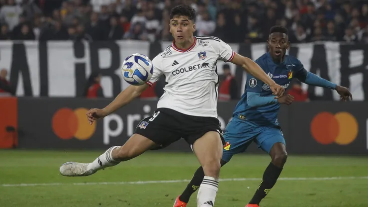 Damián Pizarro en Colo Colo. Crédito: Photosport