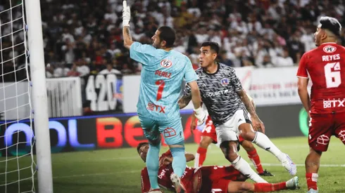 Darío Lezcano convirtió el gol de la última victoria alba ante Ñublense.