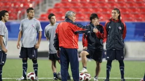Generación Dorada de la Roja le da el último adiós a Sulantay.