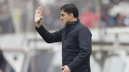 ¿Hasta cuándo tiene contrato Quinteros en Colo Colo?.