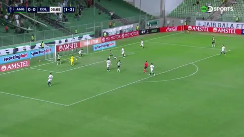 América MG sale con todo y le da el primer golpe a Colo Colo.