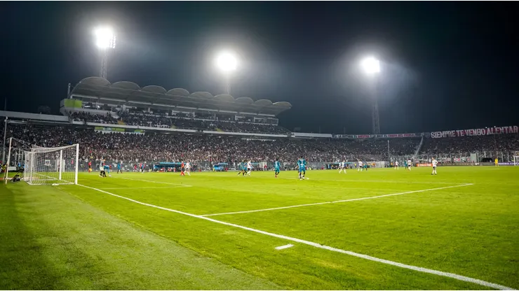 La medida para abaratar los costos de entradas para socios de Colo Colo.