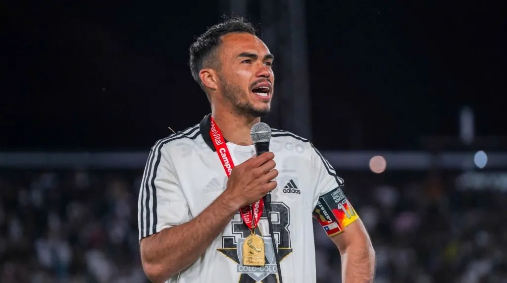 En Informe Especial revelan cuánto dejo de ganar Colo Colo con la salida de Suazo.