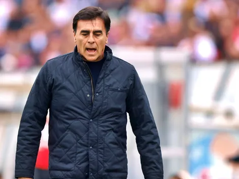 Quinteros carga contra el árbitro tras su expulsión