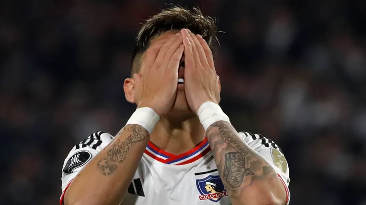 Carlos Palacios enciende las alarmas en Colo Colo