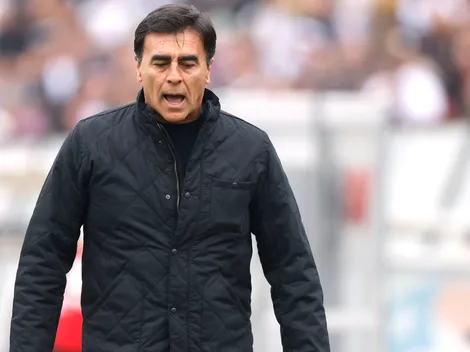 Gustavo Quinteros es expulsado por reclamos