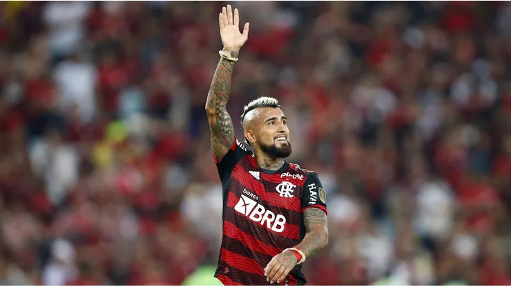 Los pálidos números de Arturo Vidal en Flamengo.