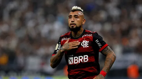 Revelan el sueldo de Arturo Vidal en Athletico Paranaense.