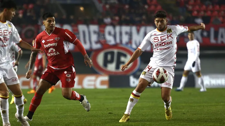 Ñublense recibió a Unión Española en Chillán.
