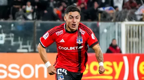 Jordhy Thompson se luce con recontra golazo en goleada de Colo Colo.