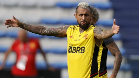 Flamengo desconoce ofertas del extranjero por Vidal.