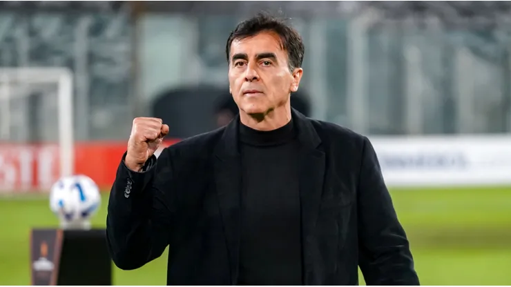 Mauro Olivi comenta el presente de Colo Colo y alaba a Gustavo Quinteros.