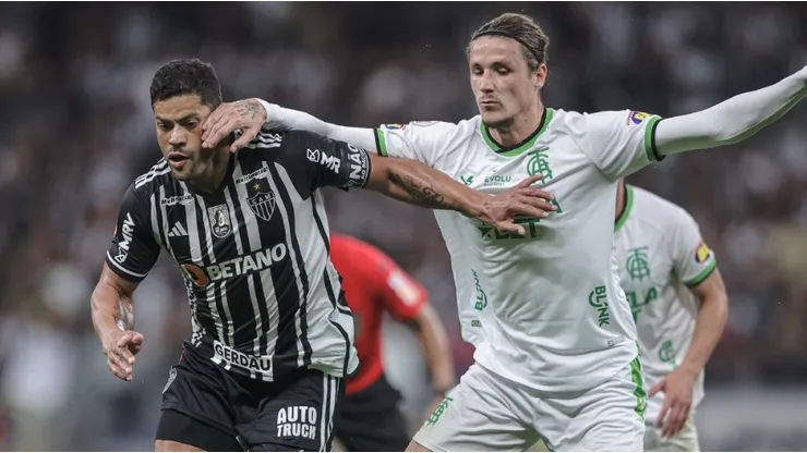 América va de menos a más y saca valioso empate en el clásico.